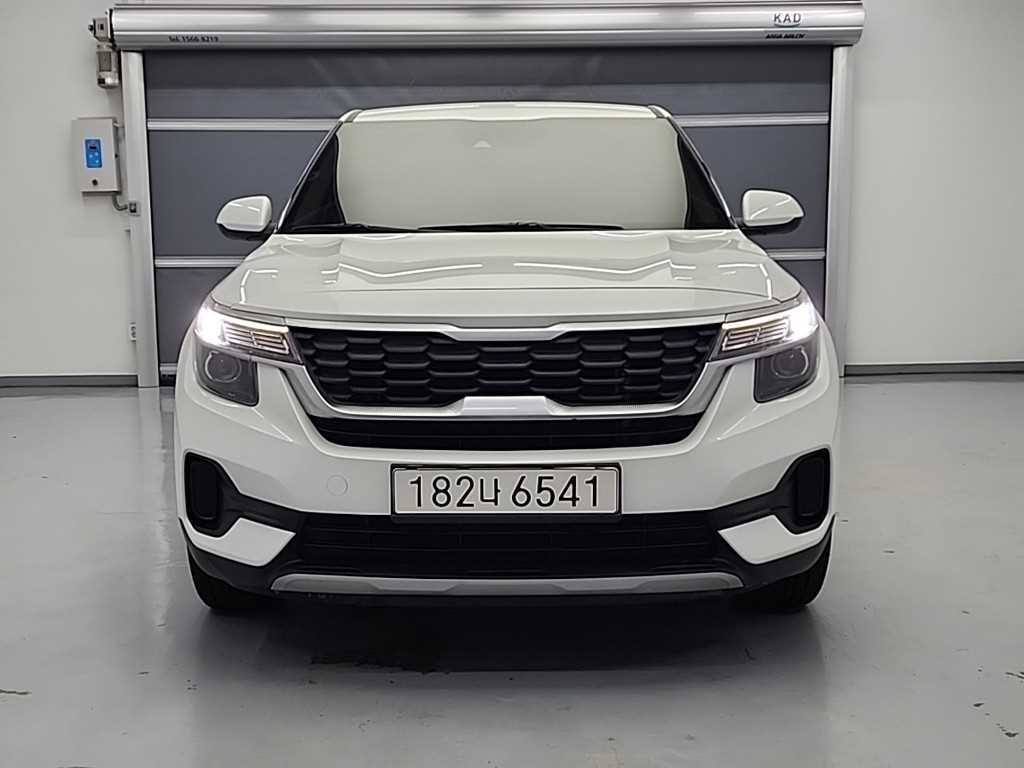 KIA Seltos - Vista 2