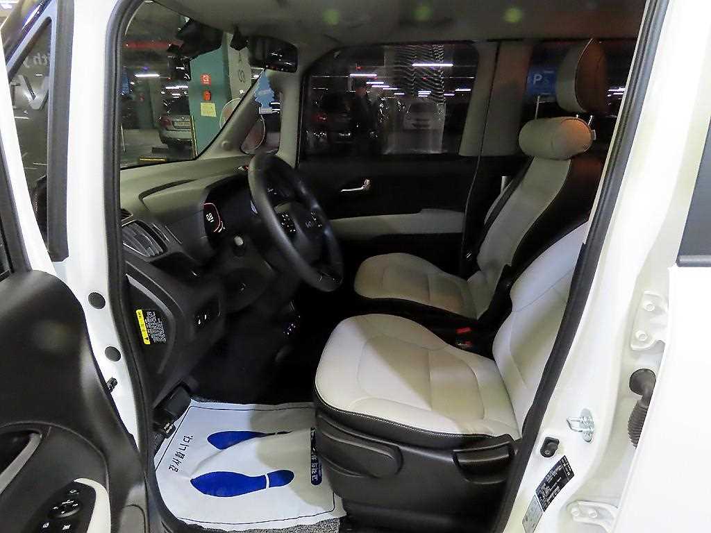 KIA Ray - Vista 6