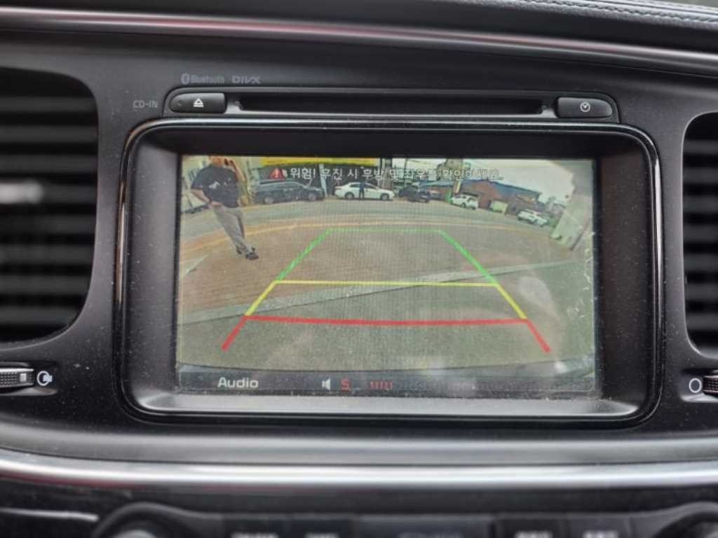 KIA K5 - Vista 9