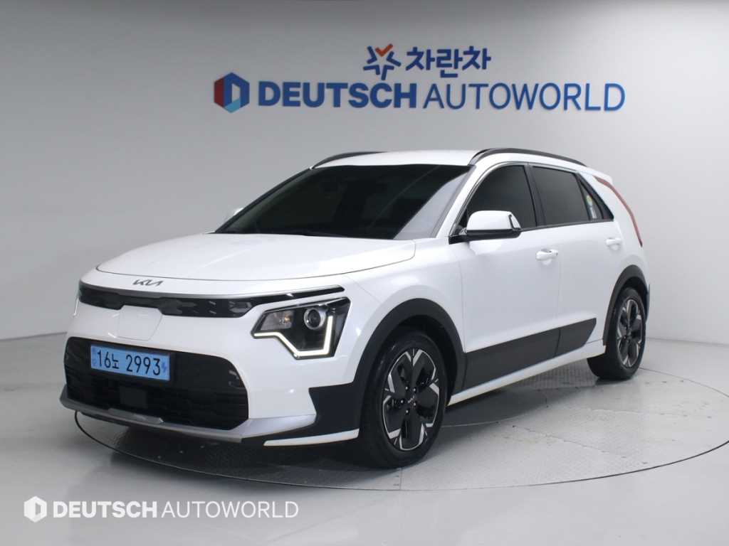 KIA Niro 2023 Blanco - Importación desde Corea - HF Imports Iquique - Foto 1