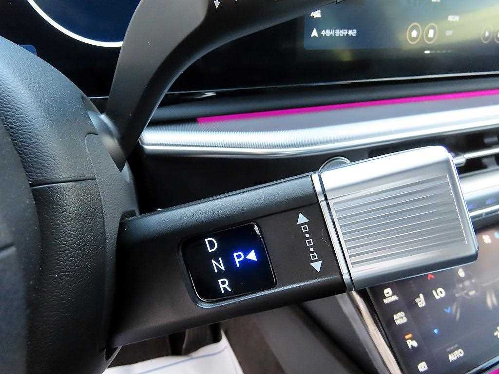 HYUNDAI Grandeur - Vista 11