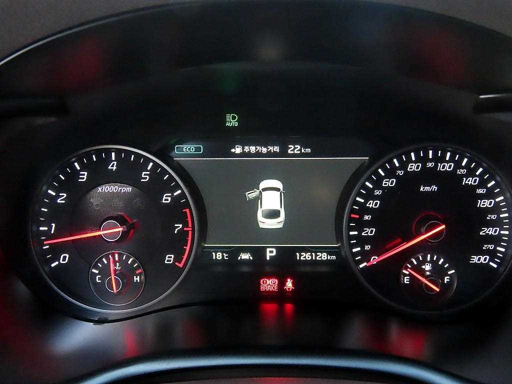 KIA Stinger - Vista 9