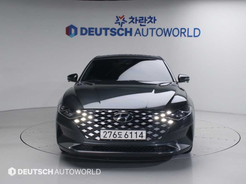HYUNDAI Grandeur - Vista 2