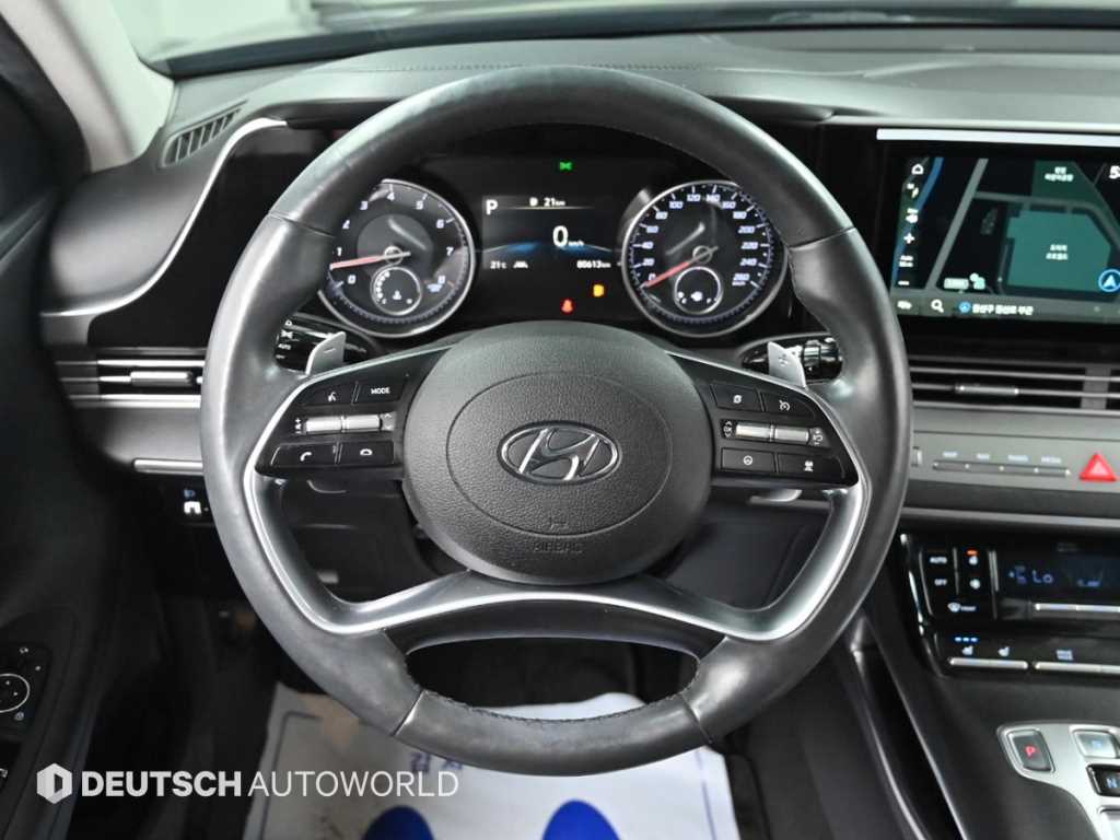 HYUNDAI Grandeur - Vista 12