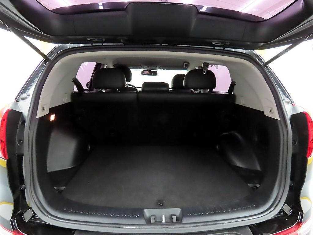 KIA Sportage 2014 Negro - Importación desde Corea - HF Imports Iquique - Foto 18