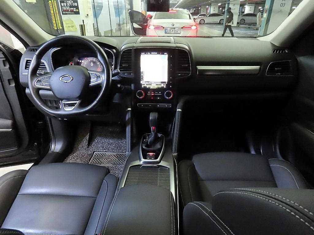 SAMSUNG QM6 - Vista 10