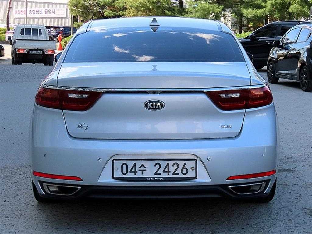 KIA K7 - Vista 4