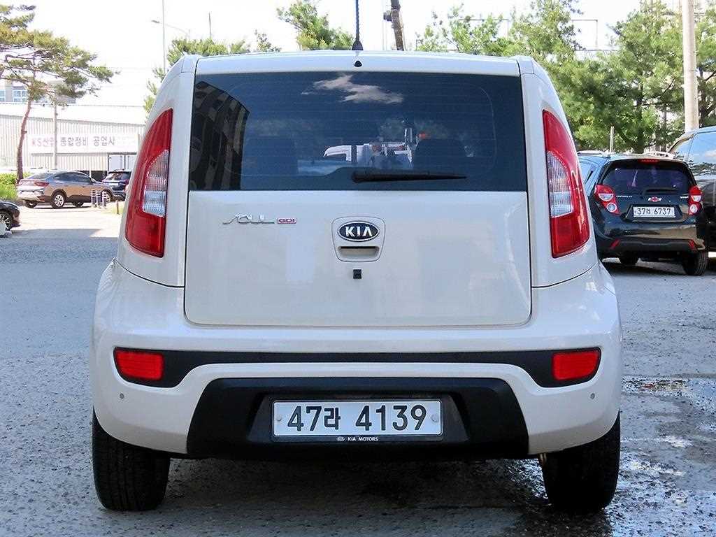 KIA Soul - Vista 4