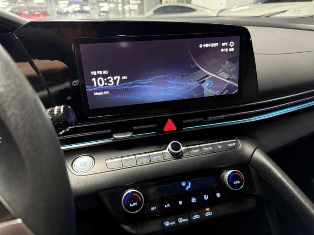 HYUNDAI Avante 2024 Blanco - Importación desde Corea - HF Imports Iquique - Foto 13