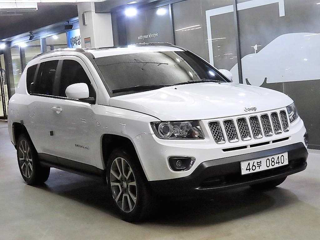Jeep Compass 2016 Blanco - Importación desde Corea - HF Imports Iquique - Foto 1