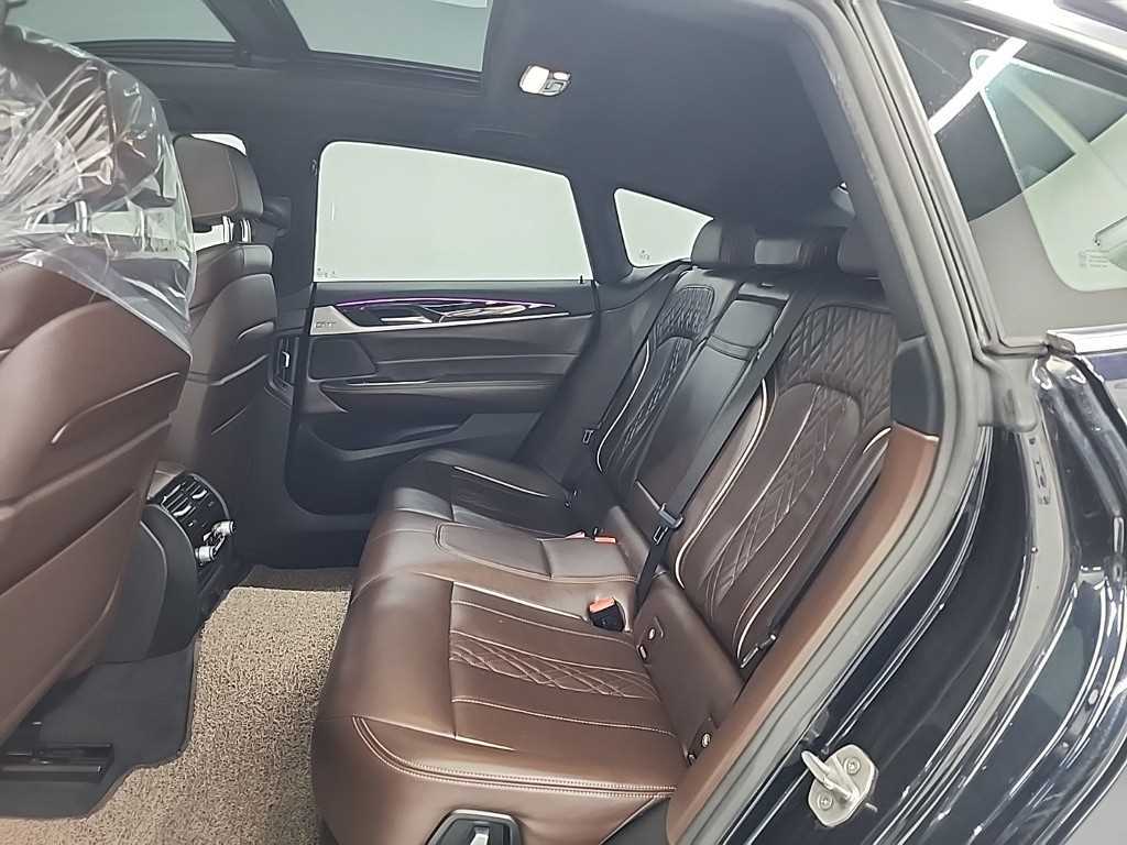 BMW Gran Turismo - Vista 12