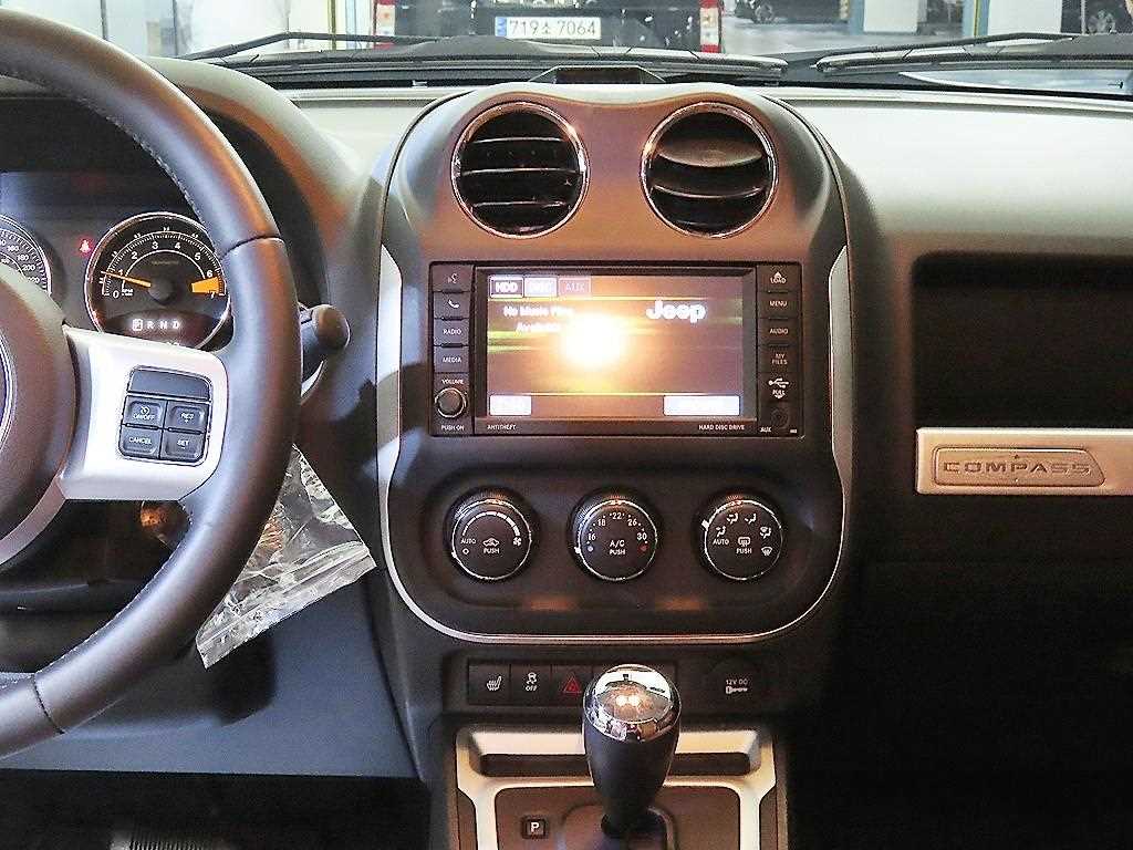 Jeep Compass - Vista 11