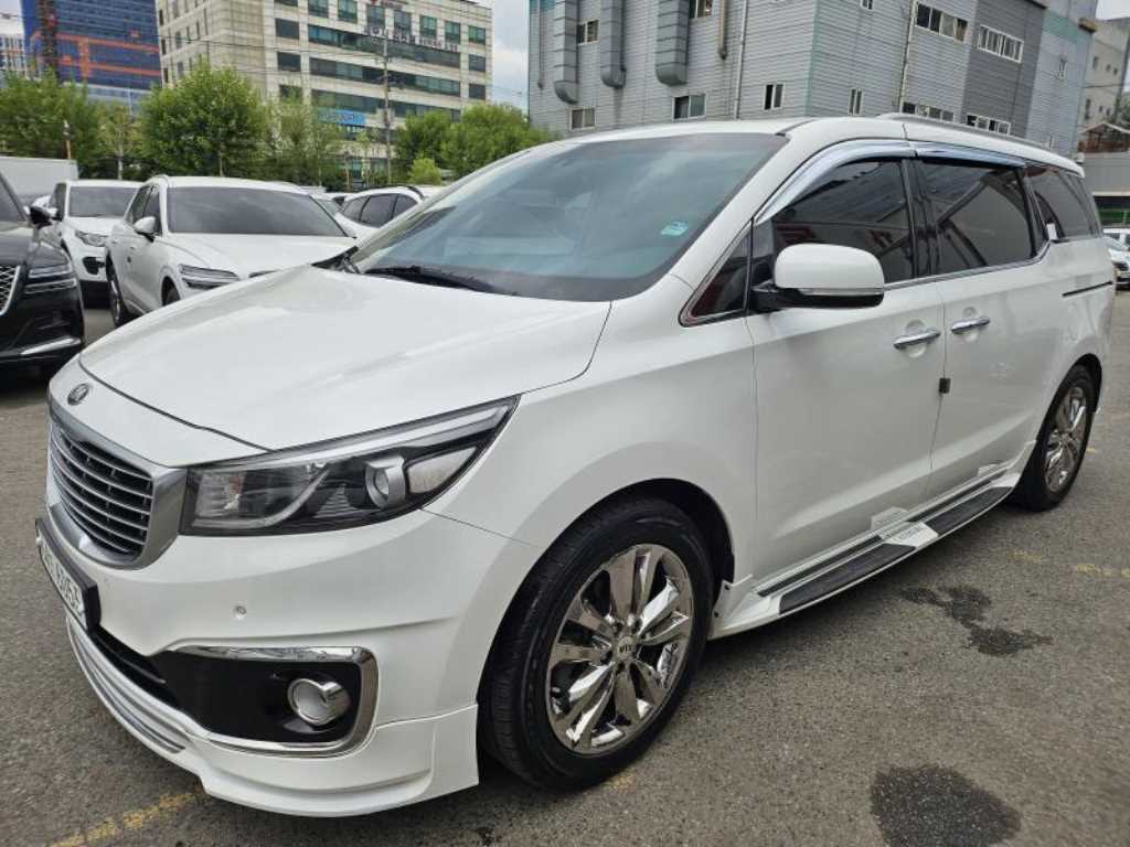 KIA Carnival 2015 Blanco - Importación desde Corea - HF Imports Iquique - Foto 1