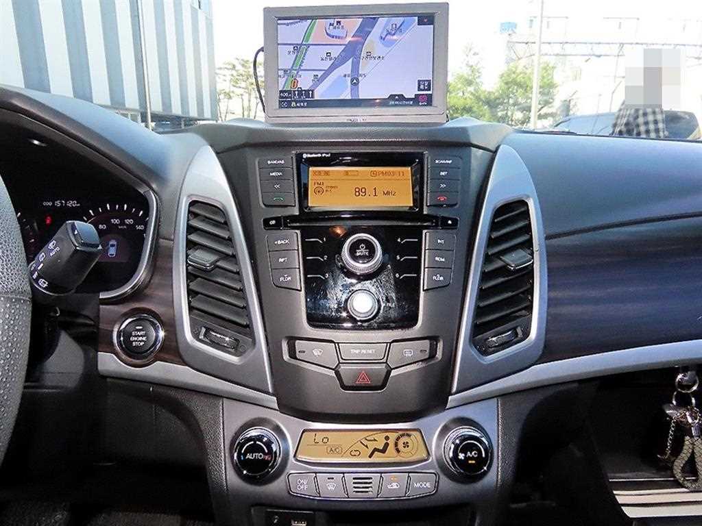 Ssangyong Korando 2015 Blanco - Importación desde Corea - HF Imports Iquique - Foto 14