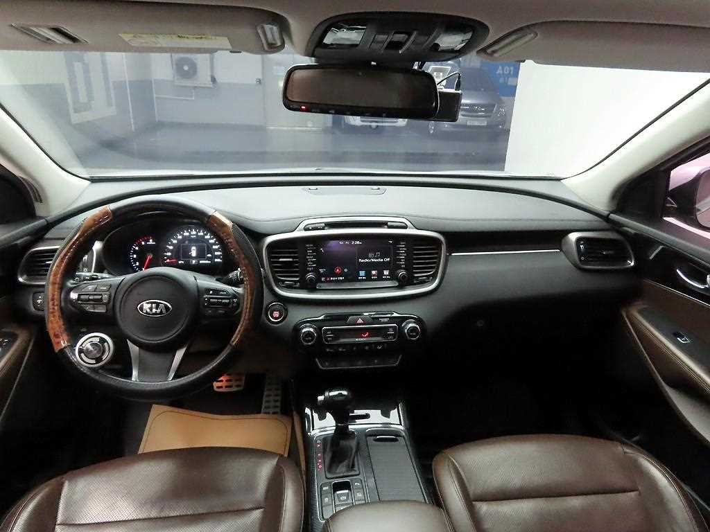 KIA Sorento - Vista 6