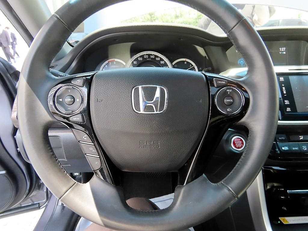 Honda Accord - Vista 8