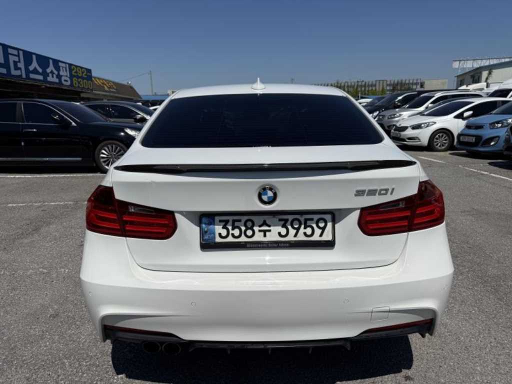 BMW 3 series - Vista 3