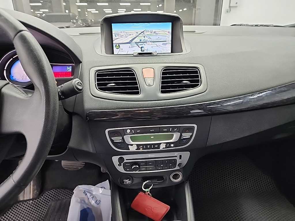 SAMSUNG SM3 - Vista 10