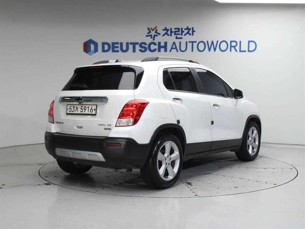 Chevrolet Trax - Vista 9