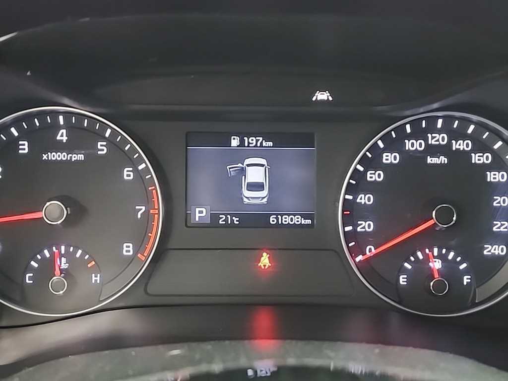 KIA K3 - Vista 6
