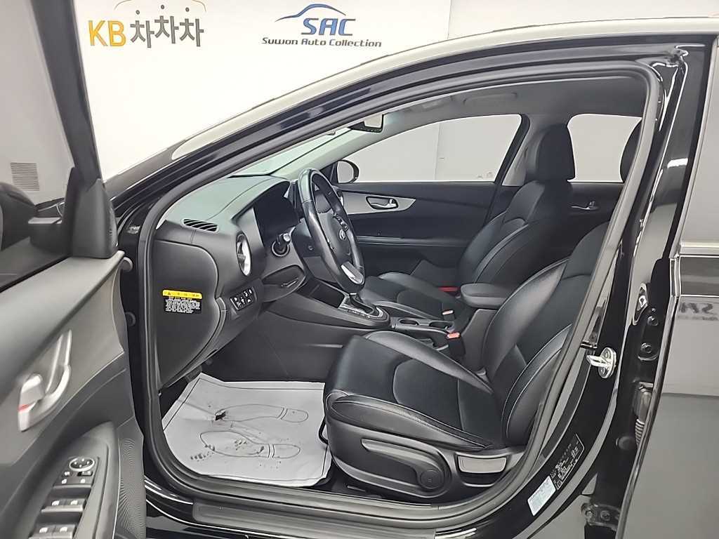 KIA K3 - Vista 11
