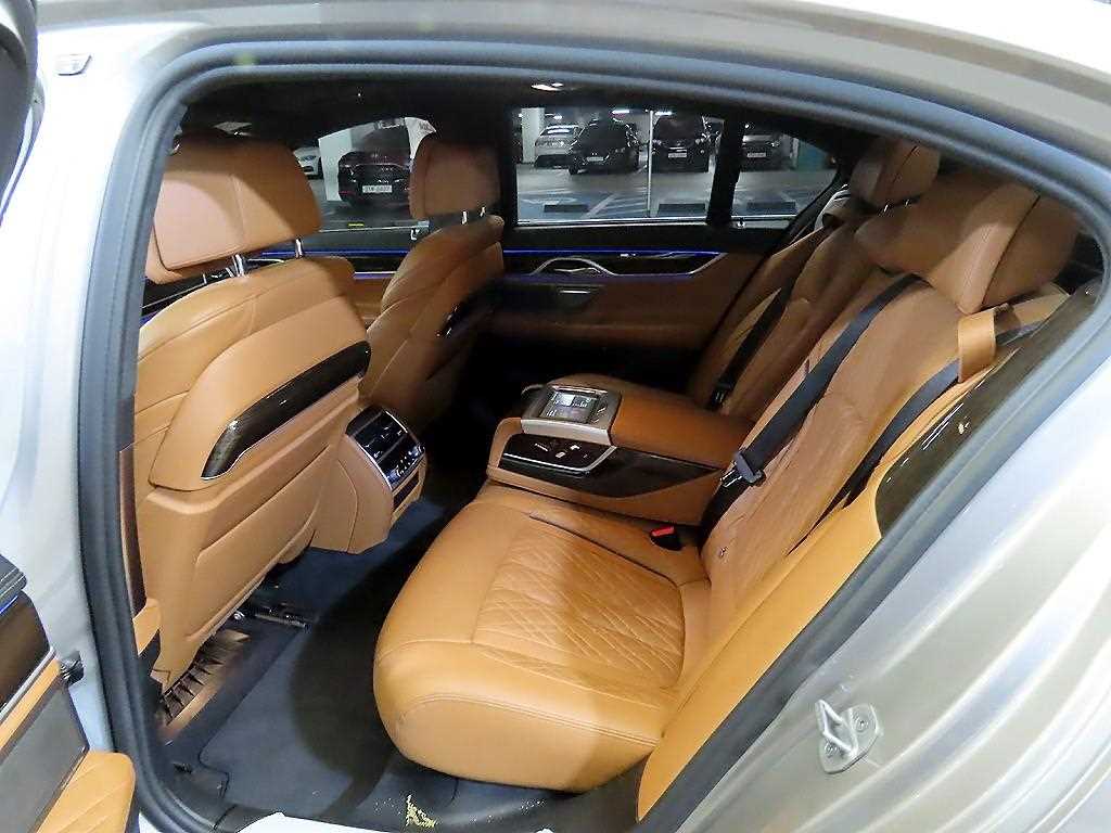 BMW 7 Series - Vista 7
