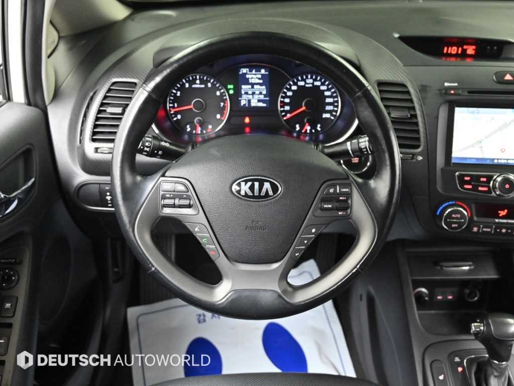 KIA K3 2013 the color of pearl - Importación desde Corea - HF Imports Iquique - Foto 13