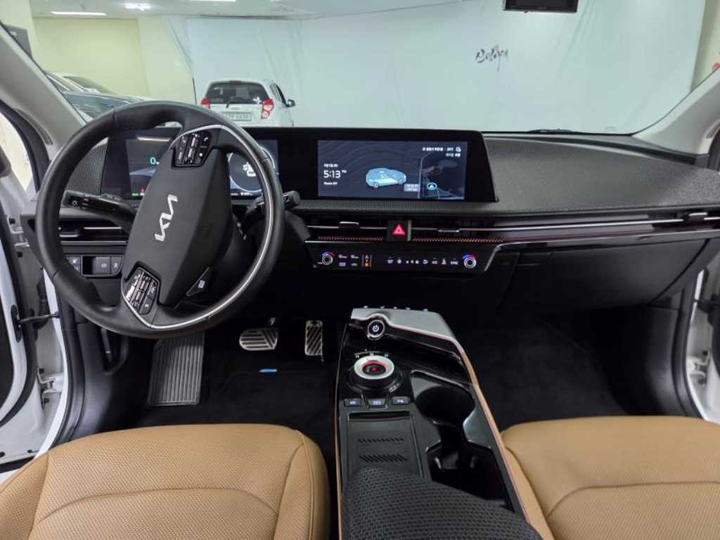 KIA EV6 - Vista 6
