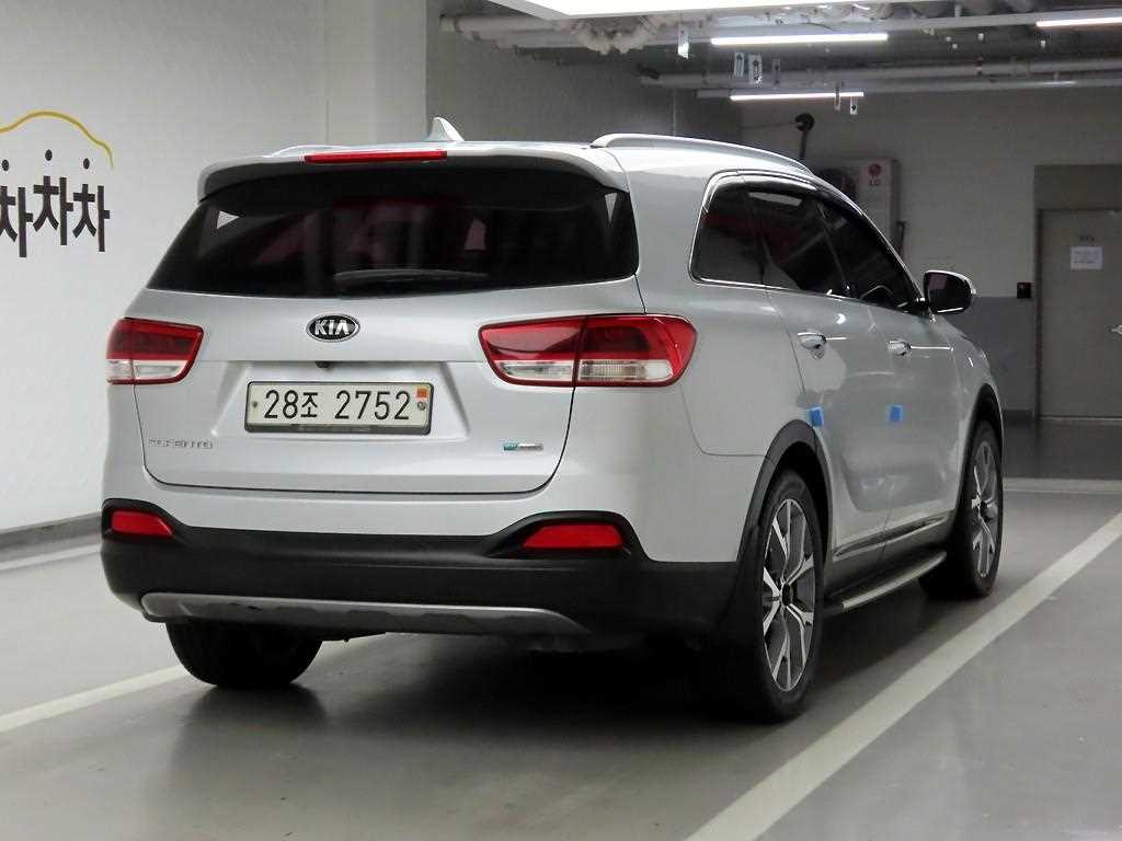 KIA Sorento - Vista 4