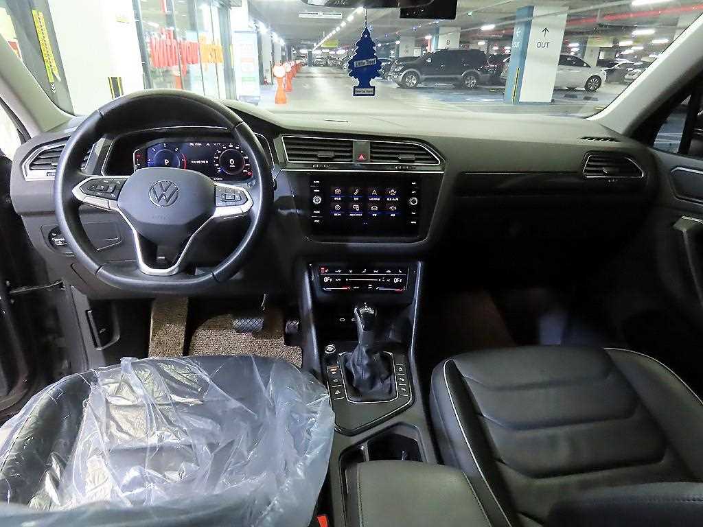 Volkswagen Tiguan - Vista 10