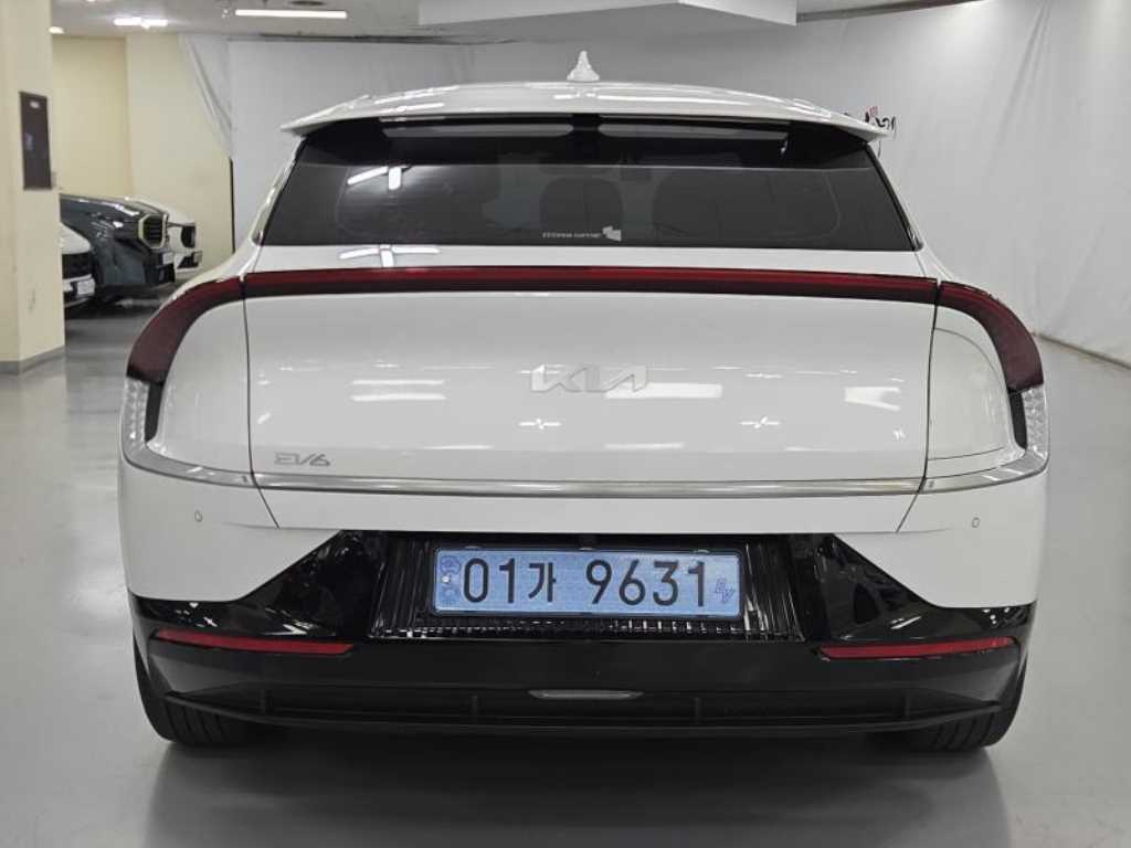 KIA EV6 - Vista 3