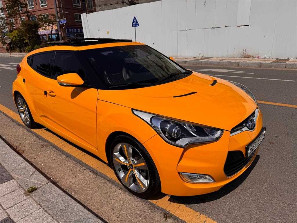 HYUNDAI Veloster - Vista 7