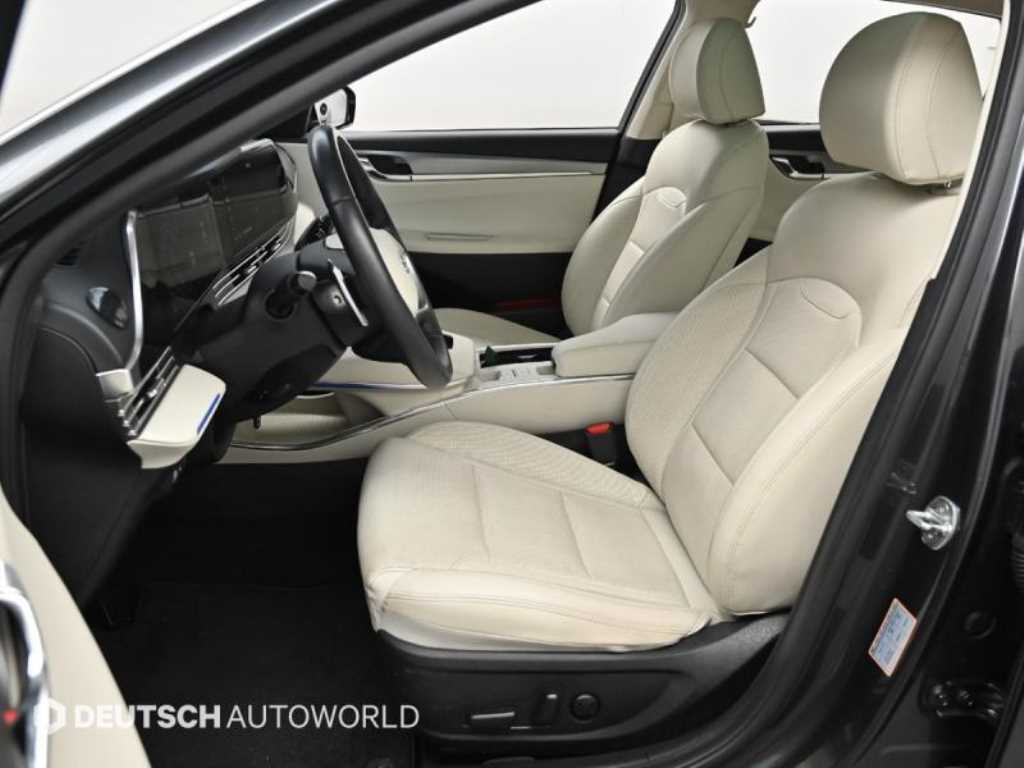 HYUNDAI Grandeur - Vista 8
