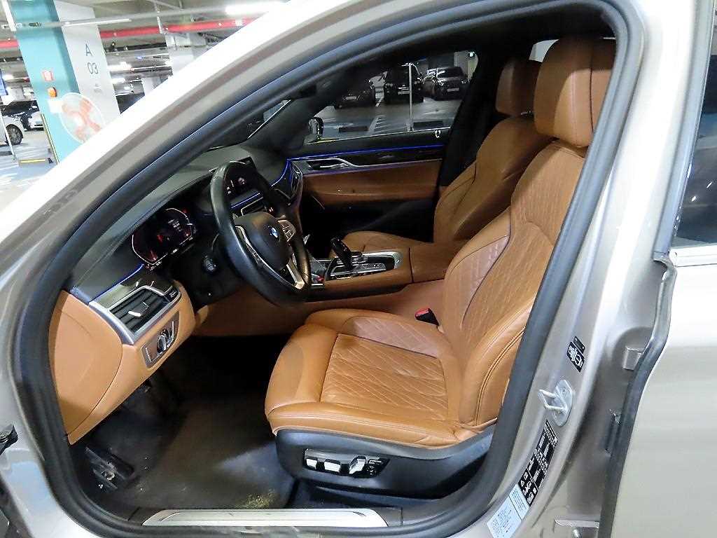 BMW 7 Series - Vista 6