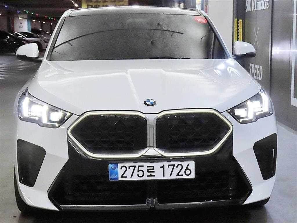 BMW X2 - Vista 2