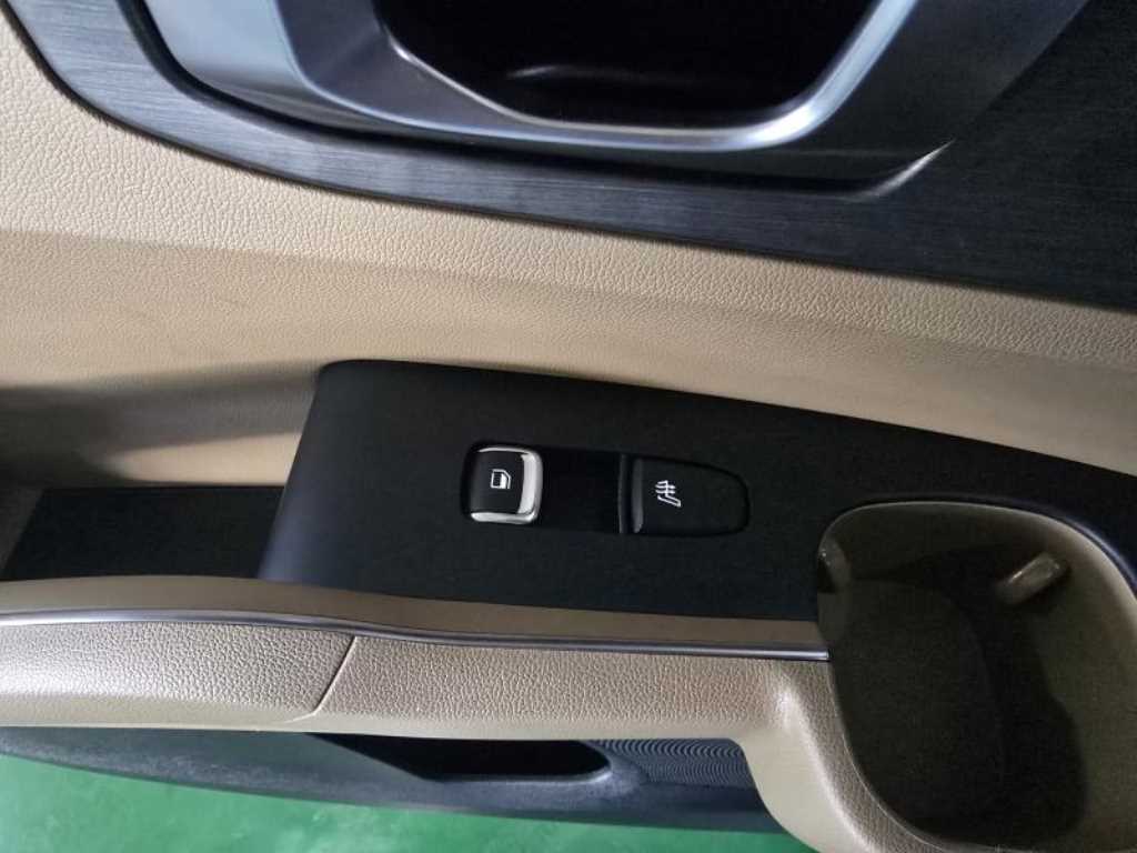KIA Sorento - Vista 11