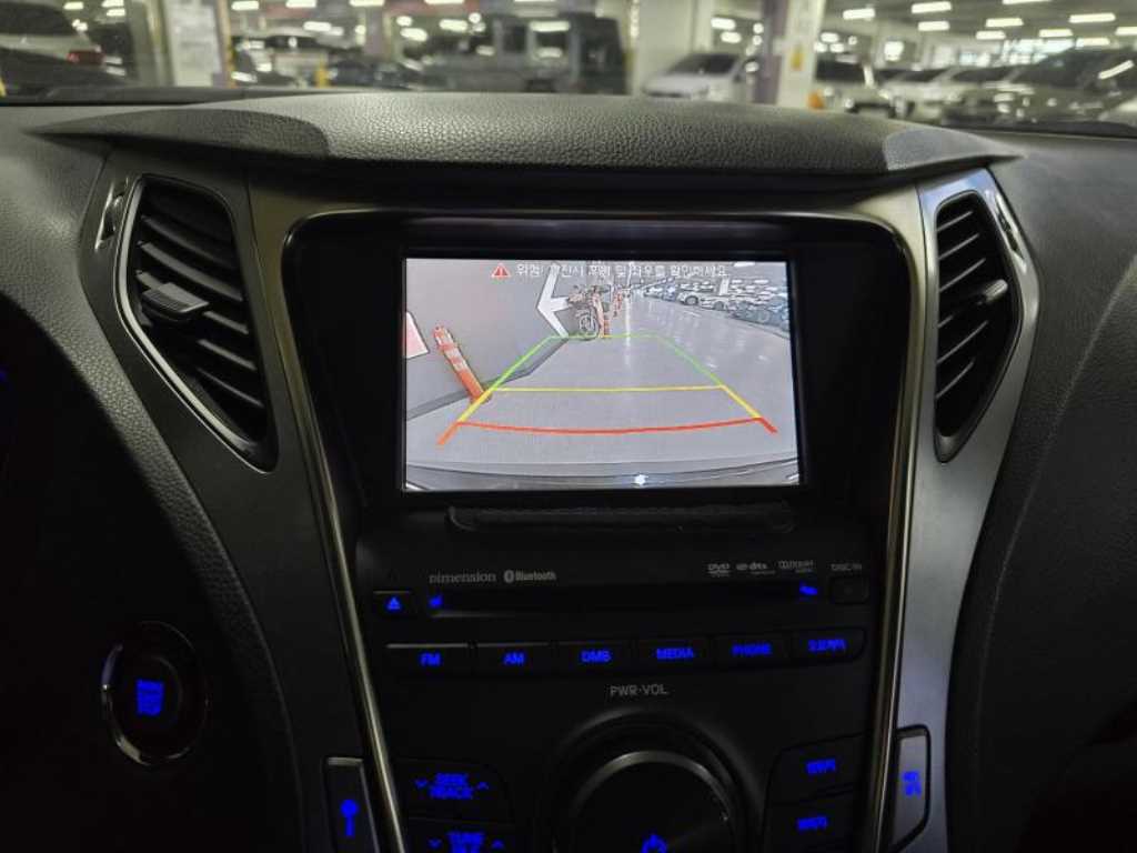 HYUNDAI Grandeur - Vista 7