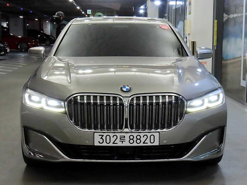 BMW 7 Series - Vista 2