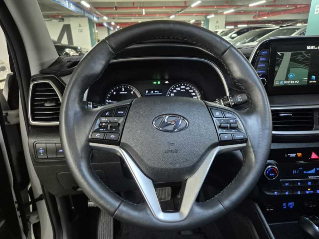 HYUNDAI Tucson - Vista 11