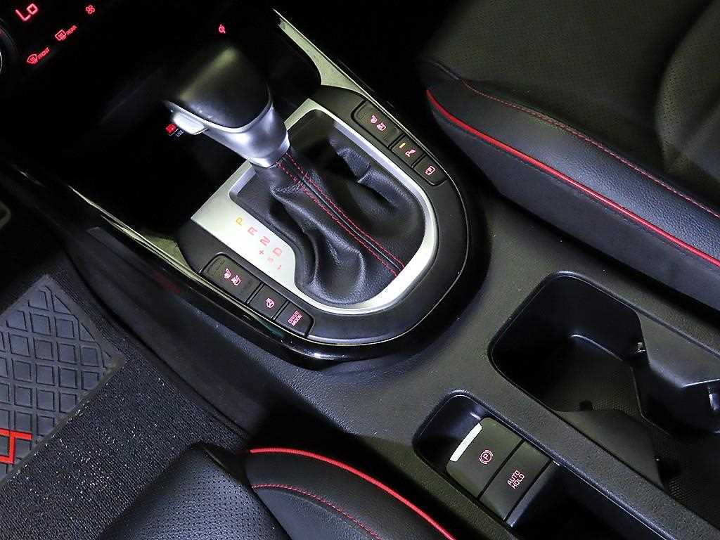 KIA K3 - Vista 12