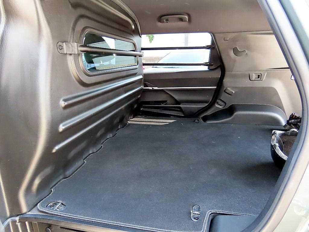 Ssangyong Torres - Vista 6