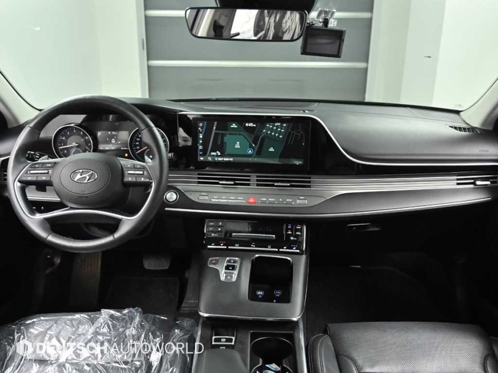 HYUNDAI Grandeur - Vista 7