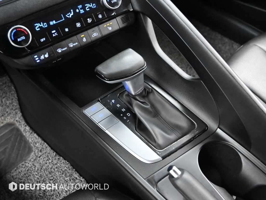 HYUNDAI Avante 2021 Blanco - Importación desde Corea - HF Imports Iquique - Foto 13