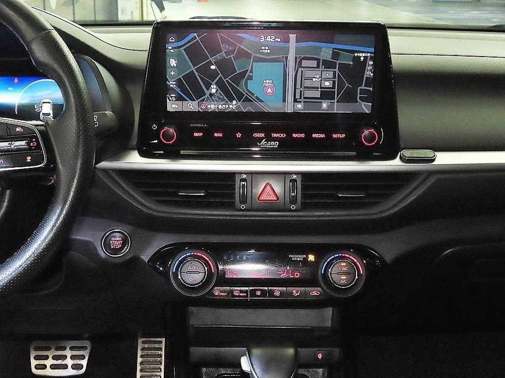 KIA K3 - Vista 11