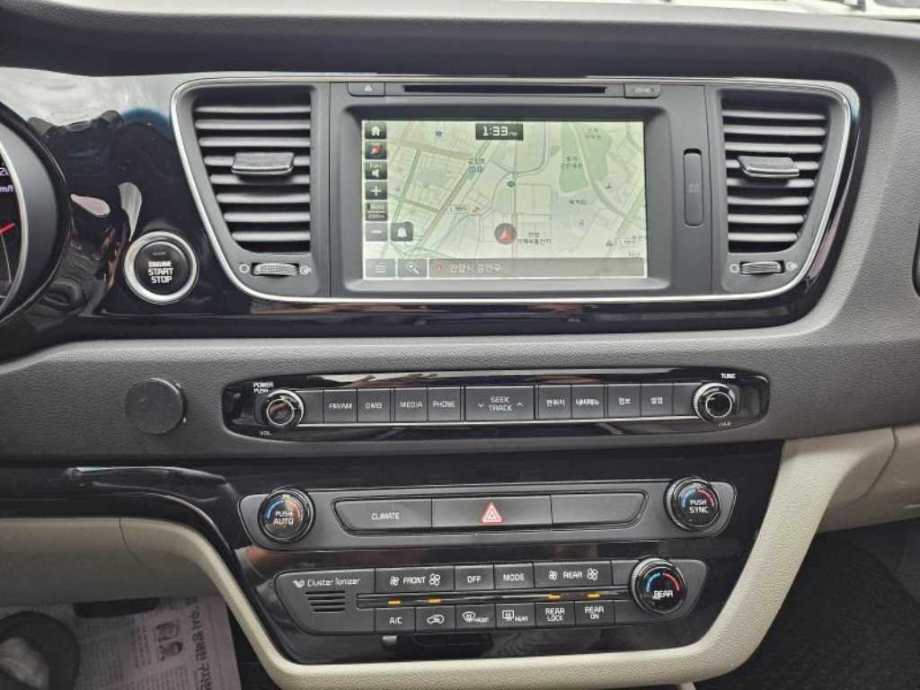 KIA Carnival 2015 Blanco - Importación desde Corea - HF Imports Iquique - Foto 13