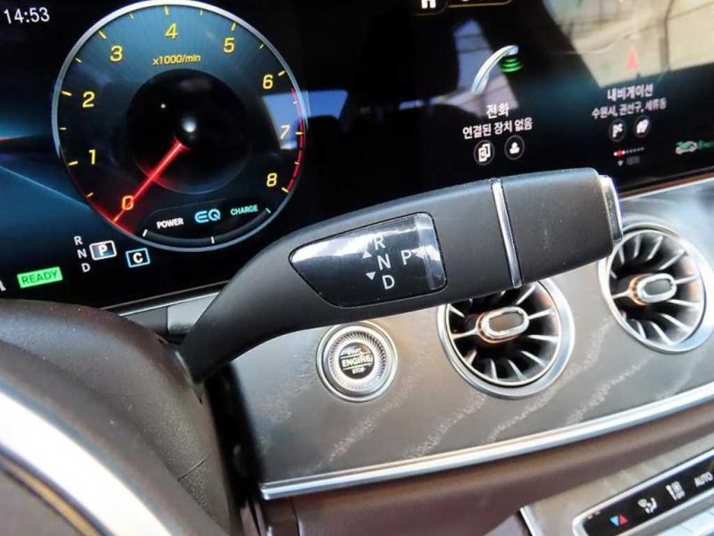 Mercedes Benz CLS Class - Vista 11
