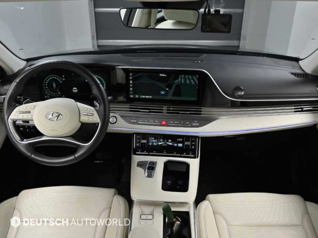 HYUNDAI Grandeur - Vista 7