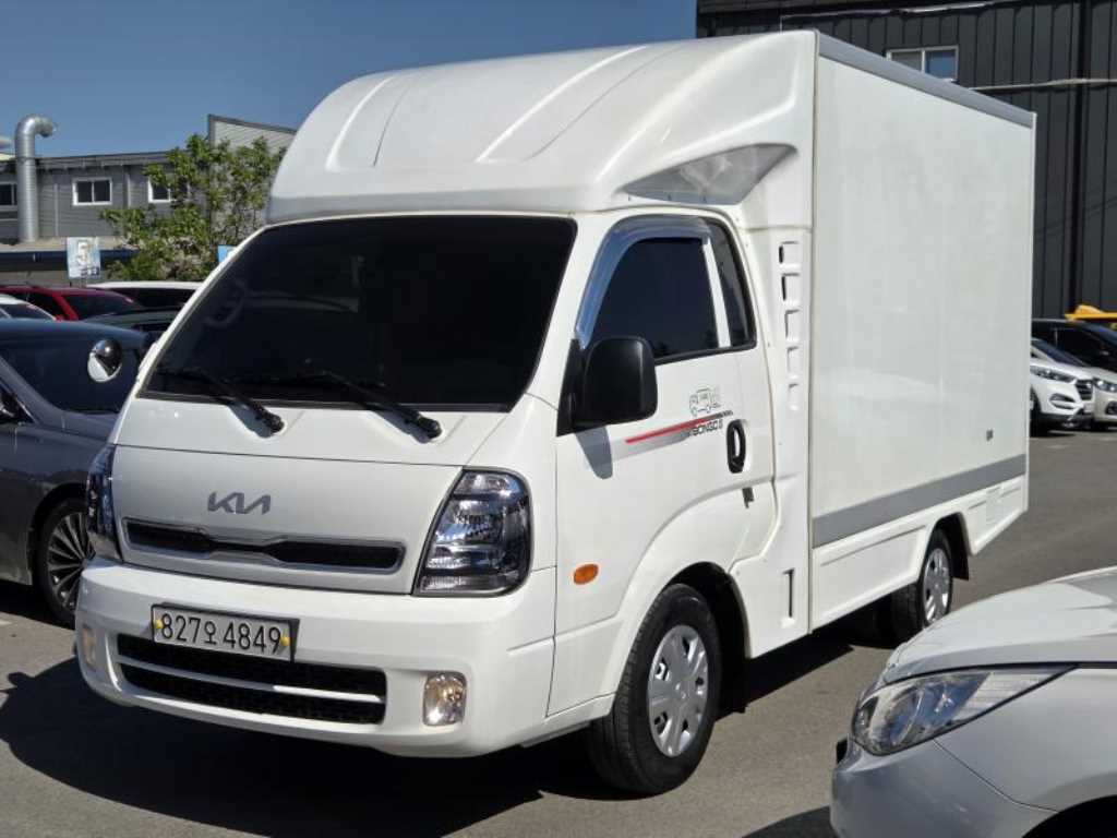 Small Truck Top_Work Through Band 2024 Blanco - Importación desde Corea - HF Imports Iquique - Foto 1