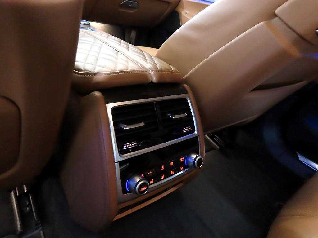 BMW 7 Series 2021 Gris - Importación desde Corea - HF Imports Iquique - Foto 15