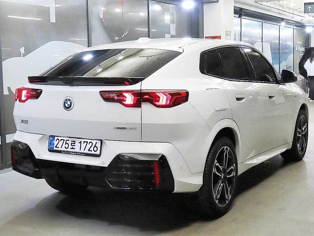 BMW X2 - Vista 4